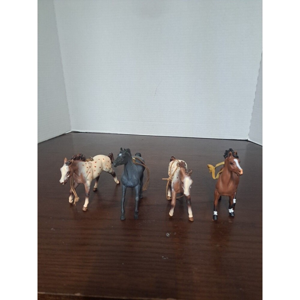 Lot Of 4 Vintage Safari Ltd. Horse Figures